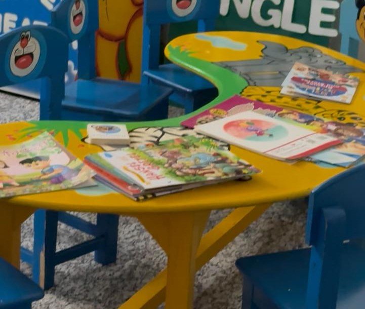 Library & Reading Corner